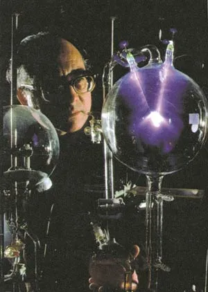 Today, Miller too accepts that his 1953 experiment was very far from explaining the origin of life.